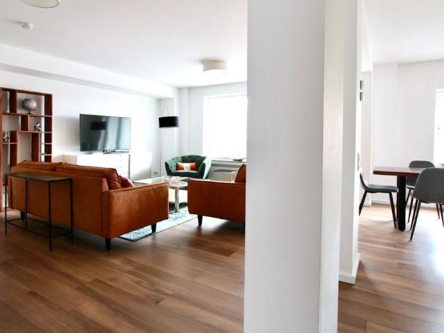 Charmante Wohnung mit Balkon im modernen Mediapark