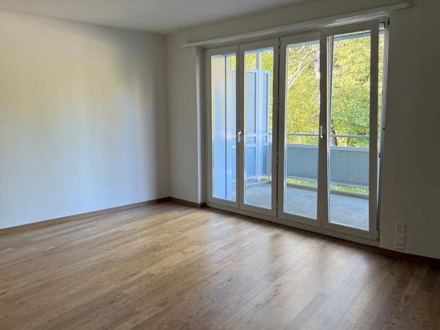 Charmante Wohnung mit Balkon zu vermieten.