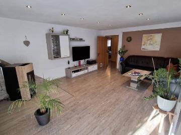 Charmante Wohnung mit Bergblick