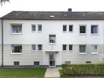 Charmante Wohnung mit einer großen Wohnküche nette Nachbarn warten auf Sie.