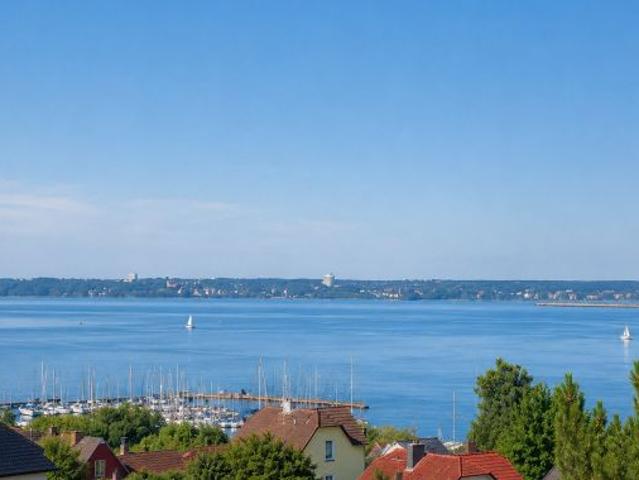 Charmante Wohnung mit traumhaftem Ostseeblick, Balkon und Sauna