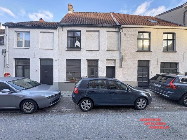 Charmante woning met 2 slaapkamers en koer