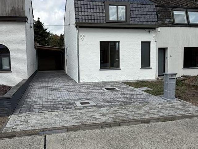 Charmante woning met 3 slaapkamers en grote tuin