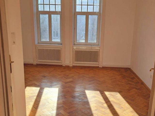 Charmante, unbefristete Zweizimmerwohnung in Grünlage