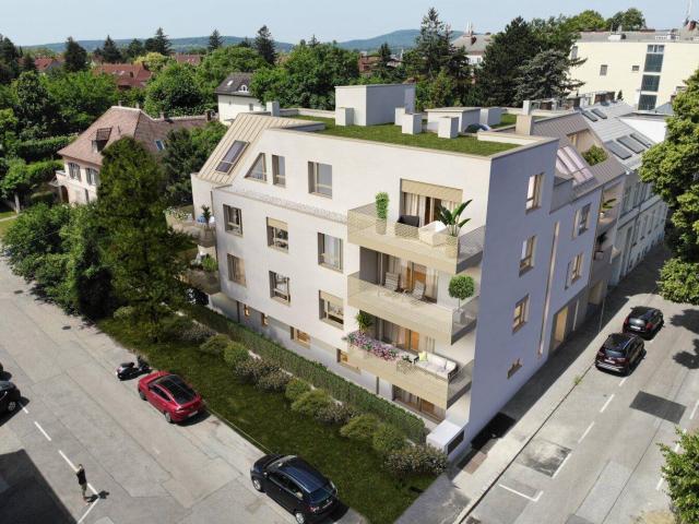 Charmante und gut aufgeteilte 4 Zimmer Wohnung mit 2 Balkonen !