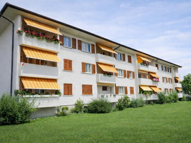 Charmante und grosszügige Wohnung an zentraler Lage in 6010 Kriens