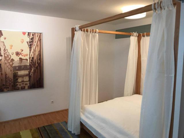 Charmante, vollmöblierte 2 Zimmer Wohnung nahe Türkenschanzpark