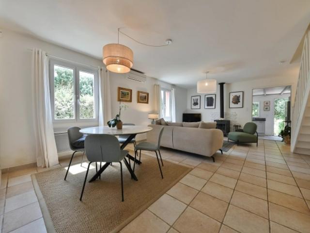 Charmante villa à proximité immédiate d'Uzès