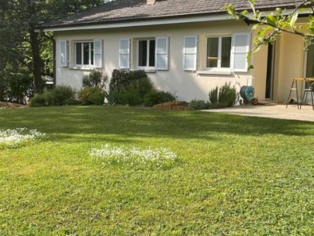 Charmante villa de 6 pièces à Veyrier