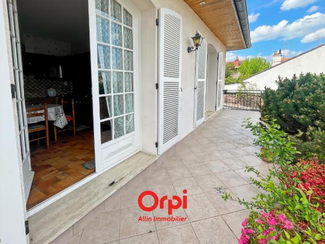 Charmante villa de plain pied 145m² Montluçon
