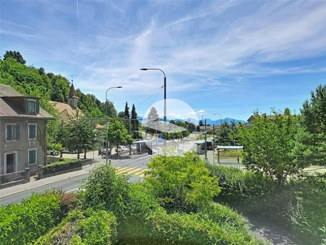Charmante Villa mit Garten am Rande von Lausanne