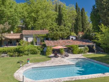 Charmante Villa plain pied exposée Sud 178m² Opio