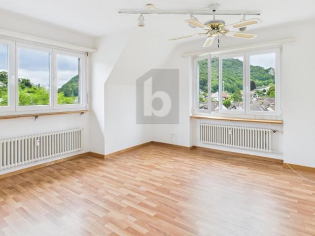 CHARMANTER ALTBAU