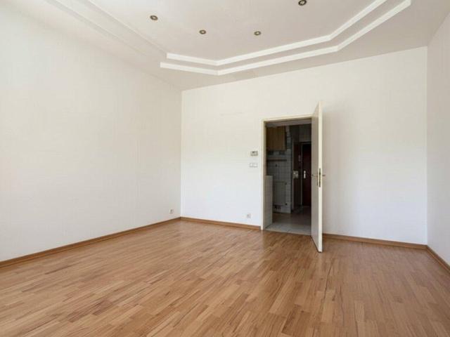 Charmanter Altbau Hit – Ihr perfekter Einstieg ins Eigentum oder die ideale Anlegerwohnung!