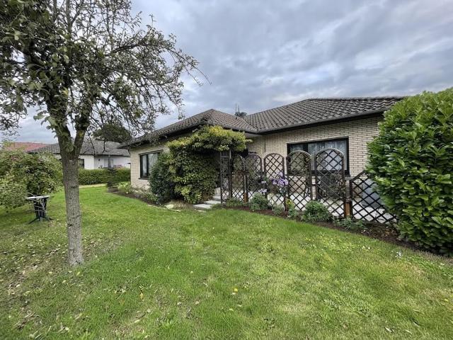 Charmanter Bungalow in gewachsener Wohnlage *provisionsfrei
