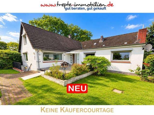 Charmanter Klassiker mit viel Platz – gepflegtes Haus mit einem riesigen Garten!