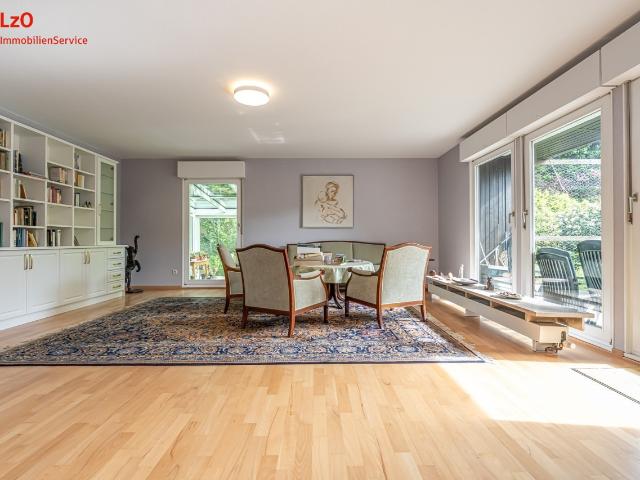 Charmanter teilmodernisierter Bungalow in zentrumsnaher aber ruhiger Lage von Jever
