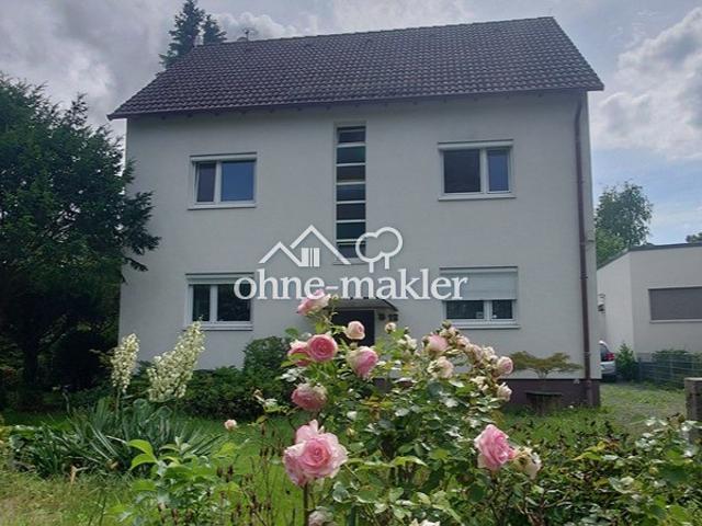 Charmantes Mehrfamilienhaus / Mehrgenerationenhaus freistehend mit großem Garten in Traisa