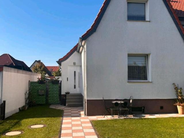 Charmantes Altbau Reihenhaus in ruhiger Wohnlage