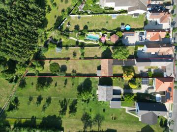 Charmantes Bauernhaus mit großzügigen Nebengebäuden und großem Garten in Kleinwarasdorf!