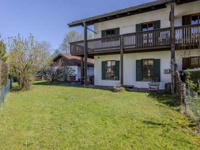 Charmantes, bezugsfreies Reiheneckhaus im modernen Landhausstil – Ruhe, Sonne und großzügiges Wohnen