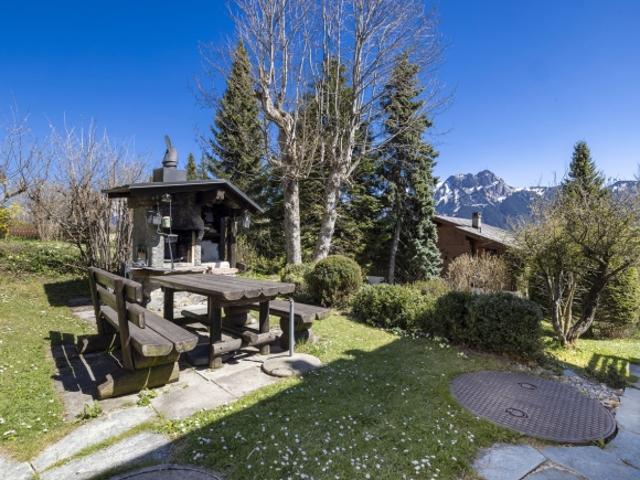 Charmantes Chalet ideal gelegen mit 3 Wohneinheiten