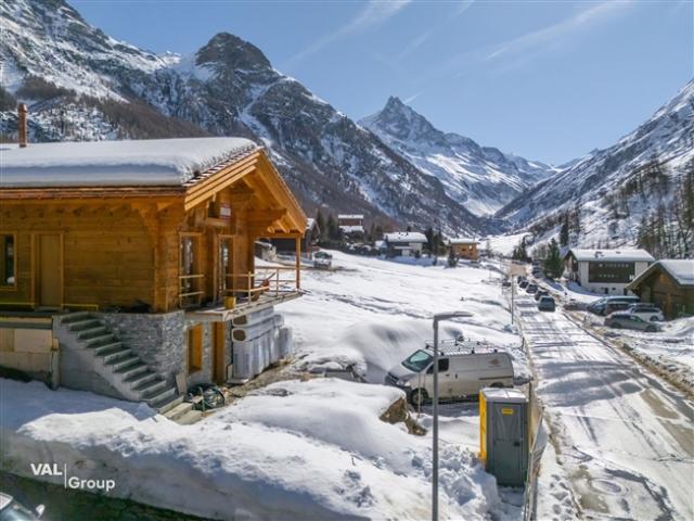 Charmantes Chalet mit alpiner Eleganz in atemberaubender Umgebung
