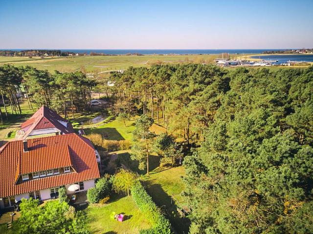 Charmantes Doppelhaus in traumhafter Lage – nur 150 m zur Ostsee