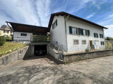 Charmantes Dorfhaus in der Nähe von Annehmlichkeiten