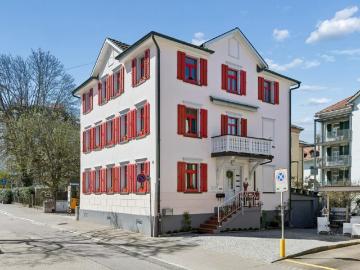 Charmantes Dreifamilienhaus an ruhiger Stadtlage
