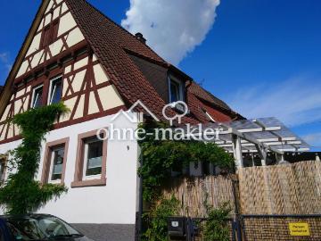 Charmantes Ein bis Zweifamilienhaus im alten Ortskern in Singen