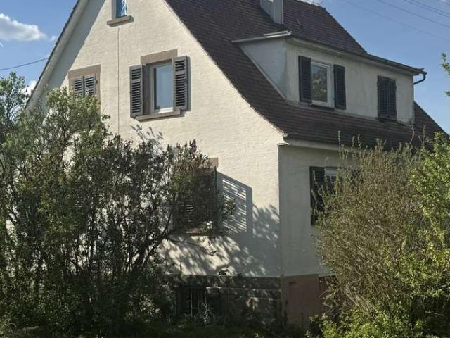Charmantes Einfamilienhaus auf großzügigem 1.065 m² Grundstück