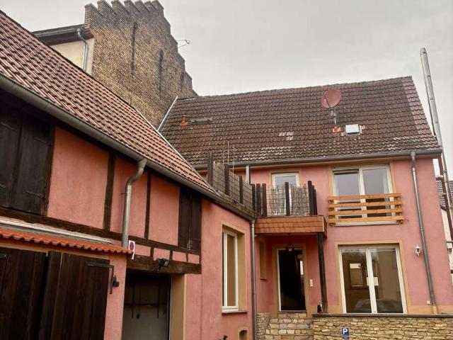 Charmantes Einfamilienhaus im Bauernhaus Stil