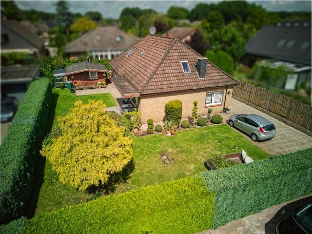Charmantes Einfamilienhaus in familienfreundlicher Lage: Ihr neues Zuhause für die ganze Familie
