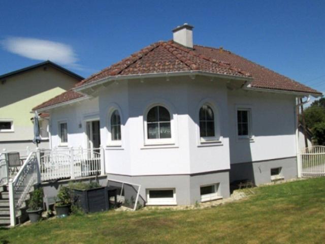 Einfamilienhaus mit Niveau in ruhiger Ortslage!