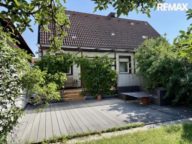 Charmantes Einfamilienhaus mit ca. 99,10 m² Wfl. auf 1.027 m² Eigengrund zu kaufen!
