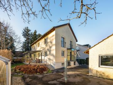 Charmantes Einfamilienhaus mit außergewöhnlichem Grundstück – ein Traum für Individualisten!