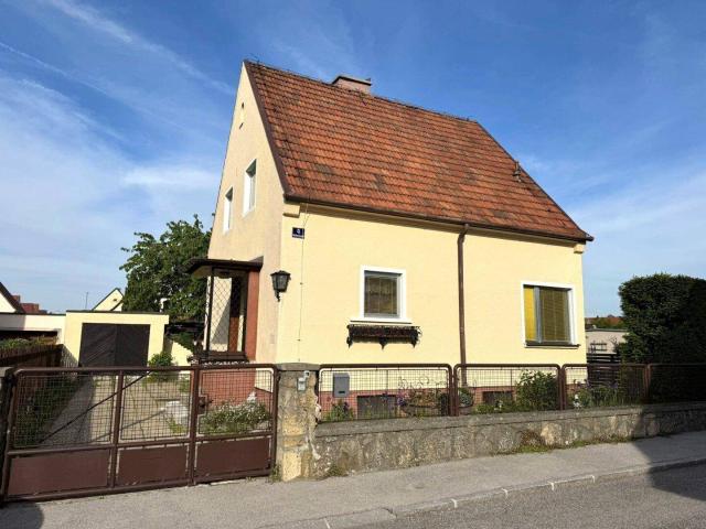 Charmantes Einfamilienhaus mit Garten in Neunkirchen – Sanierungsprojekt mit Potenzial!