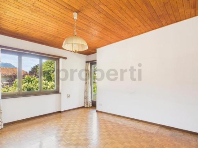 Charmantes Einfamilienhaus mit Garten in Camorino