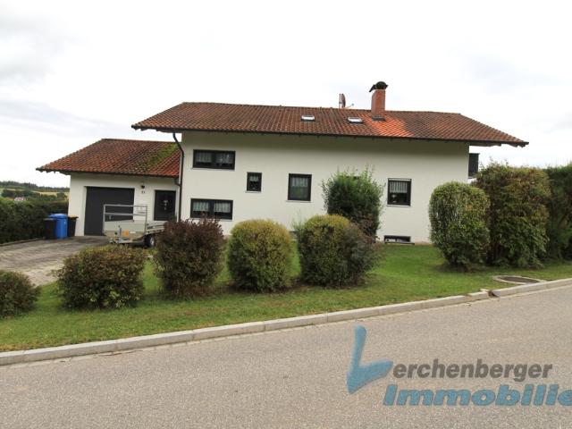 Großzügiges Einfamilienhaus mit Garten Nähe Dingolfing