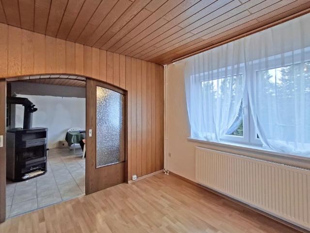 Charmantes Einfamilienhaus mit Garten und Garage im Frankenwald