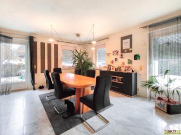 Charmantes Einfamilienhaus mit Garten und Garage zur Sanierung in Großlobming