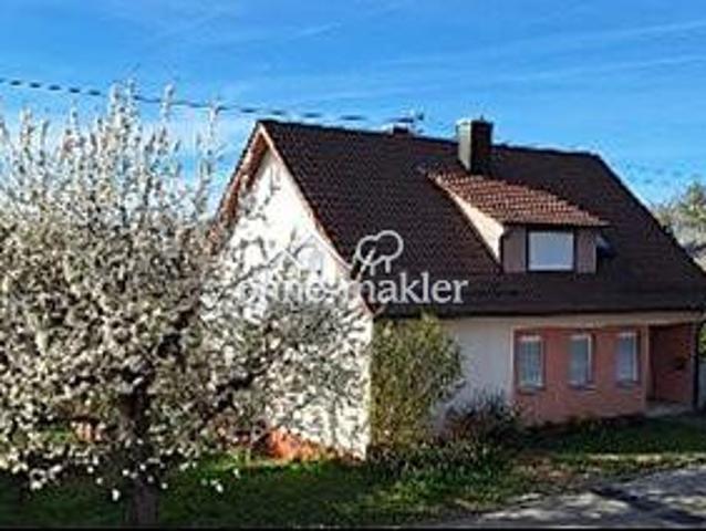 Charmantes Einfamilienhaus mit großem Garten in Osterburken – viel Platz für die ganze Familie