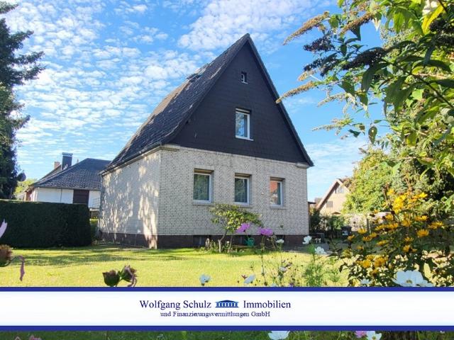 Charmantes Einfamilienhaus mit großem Garten und Südterrasse in Berlin Rudow