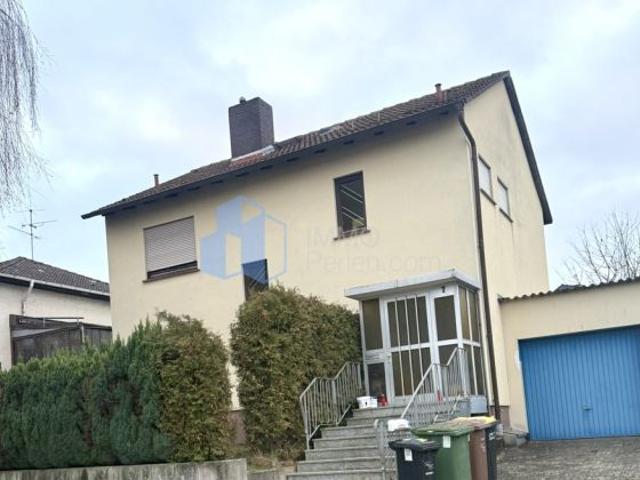 Charmantes Einfamilienhaus mit großem Grundstück in begehrter Wohnlage von Immenhausen