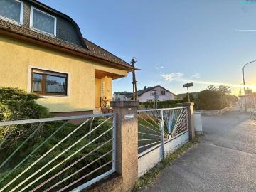 Charmantes Einfamilienhaus mit großem Grundstück in 2201 Gerasdorf – Viel Potenzial & Top Lage!