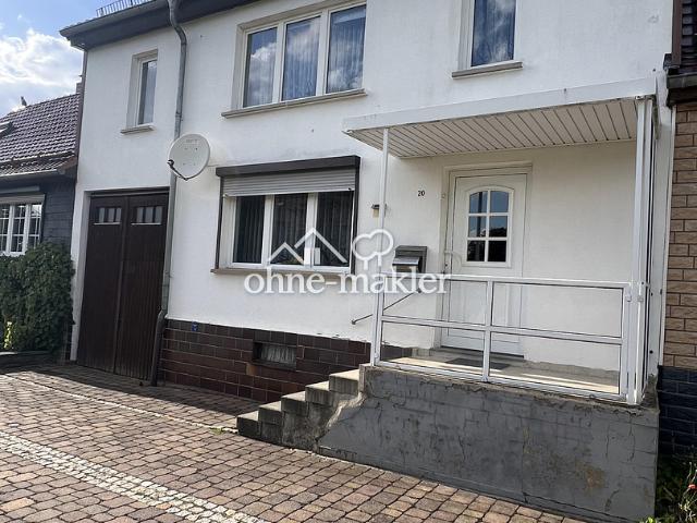 Charmantes Einfamilienhaus mit großem Grundstück