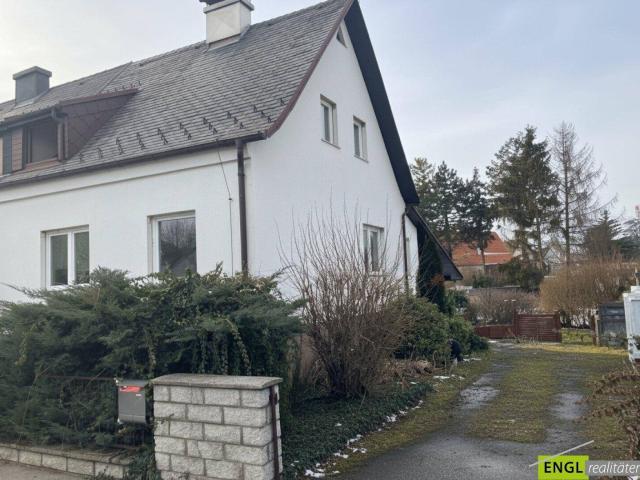 Charmantes Einfamilienhaus mit großem Potenzial in Wiener Neustadt