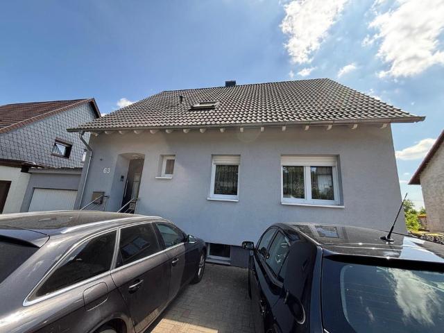 Charmantes Einfamilienhaus mit Einliegerwohnung zu verkaufen