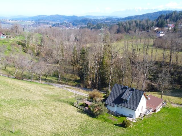 Charmantes Einfamilienhaus mit Einliegerwohnung in Moosburg